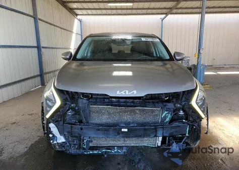 2023 Kia Sportage Lx z USA, uszkodzony, nr VIN KNDPUCAF2P7174578